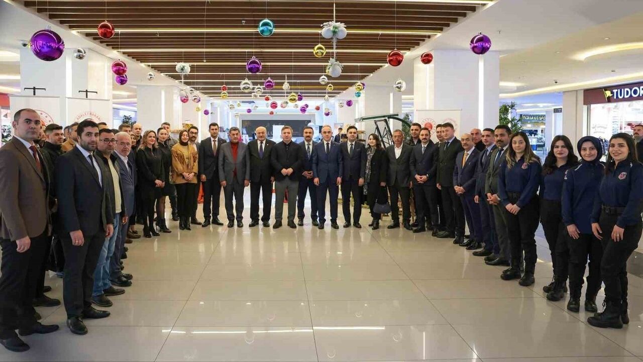 Erzincan'da Ceza İnfaz Kurumları El Emeği Sergisi Açıldı