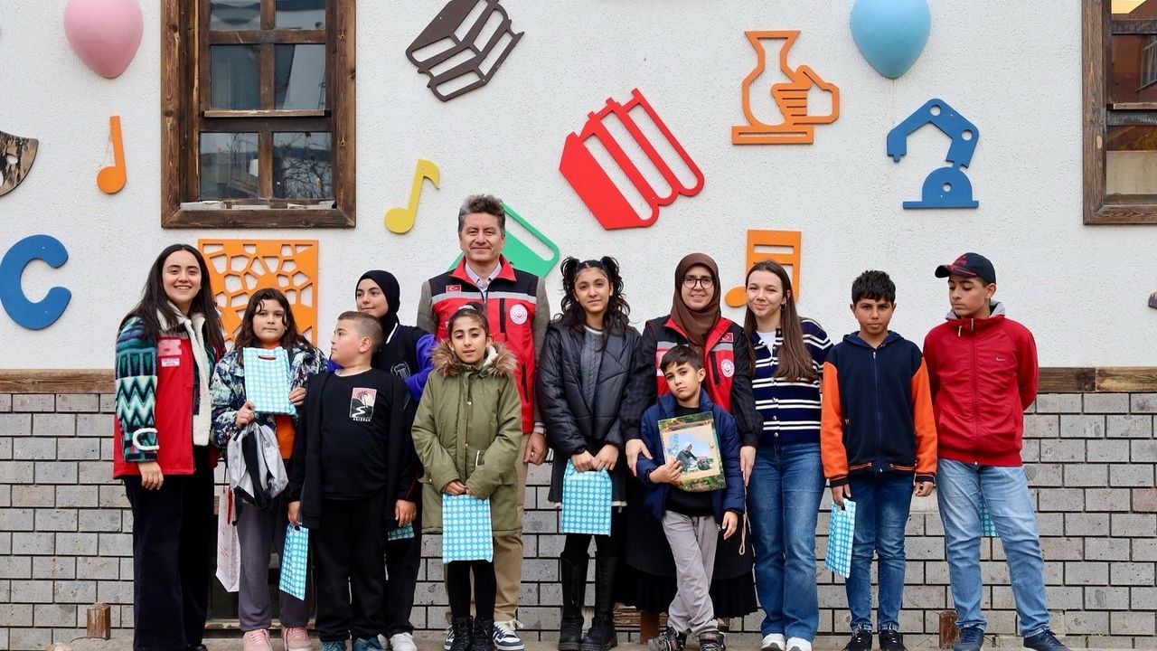 Erzincan’da Dünya Çocuk Kitapları Haftası: İl Çocuk Kütüphanesi’nde Etkinlik