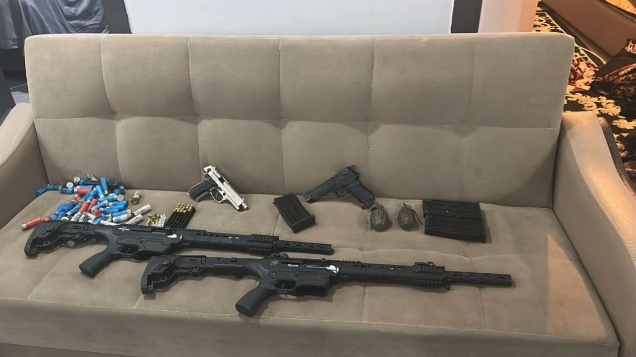 Erzincan Merkezli 35 İlde Silah Ticareti Operasyonu: 9 Tutuklama