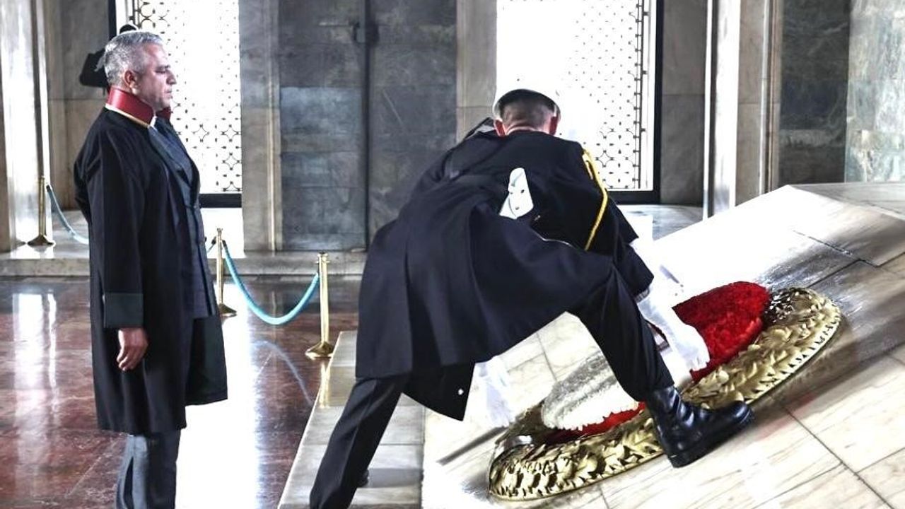 Erzurum Barosu’ndan Anıtkabir’e Anlamlı Ziyaret — 87. Yılda Saygı