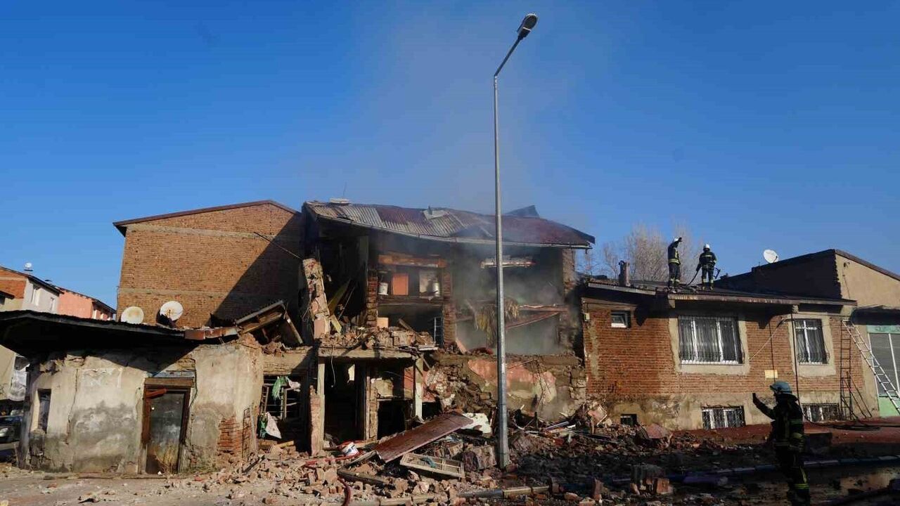 Erzurum'da Doğalgaz Patlaması: Soruşturma Başlatıldı