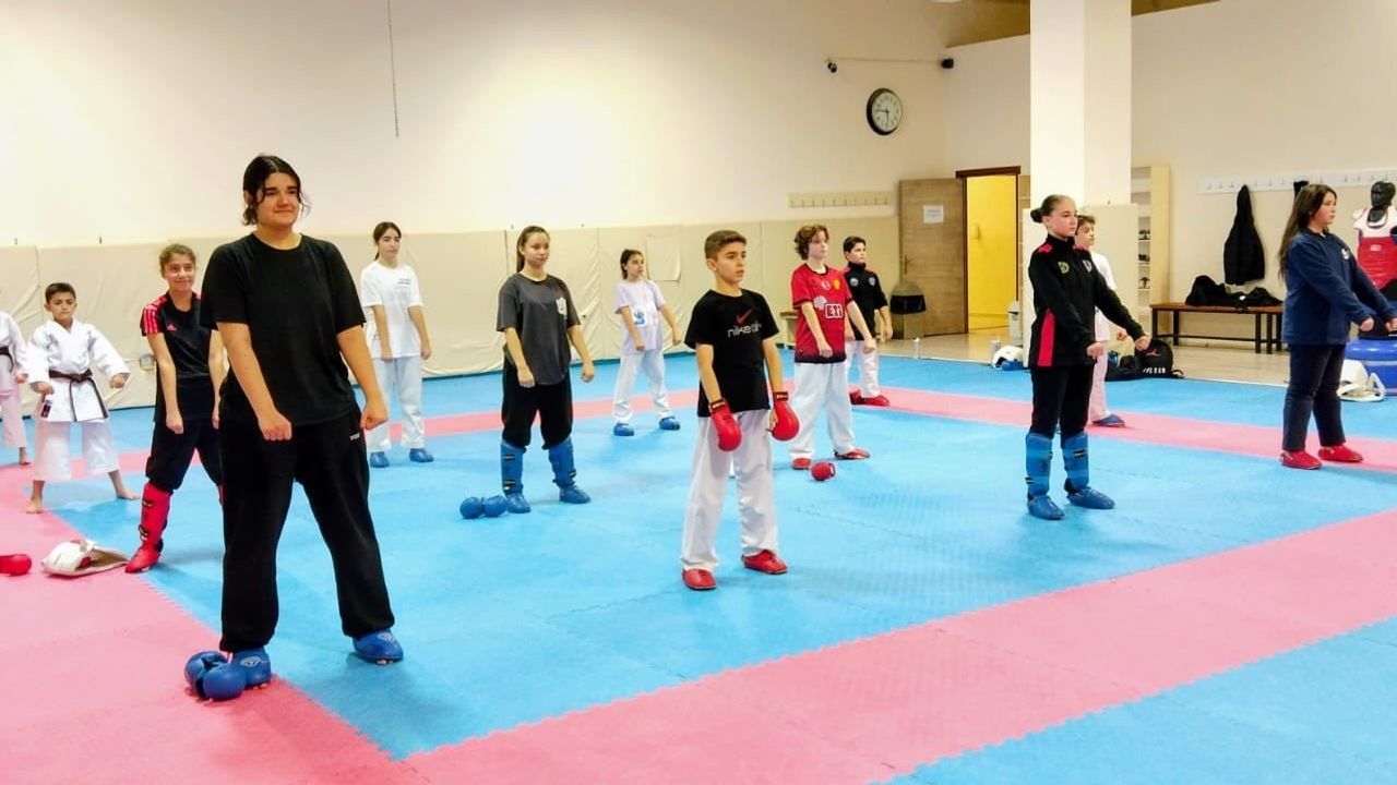Eskişehir'de Karate Kış Okulu: 3. Grup Çalışmaları Yenikent'te Sürüyor
