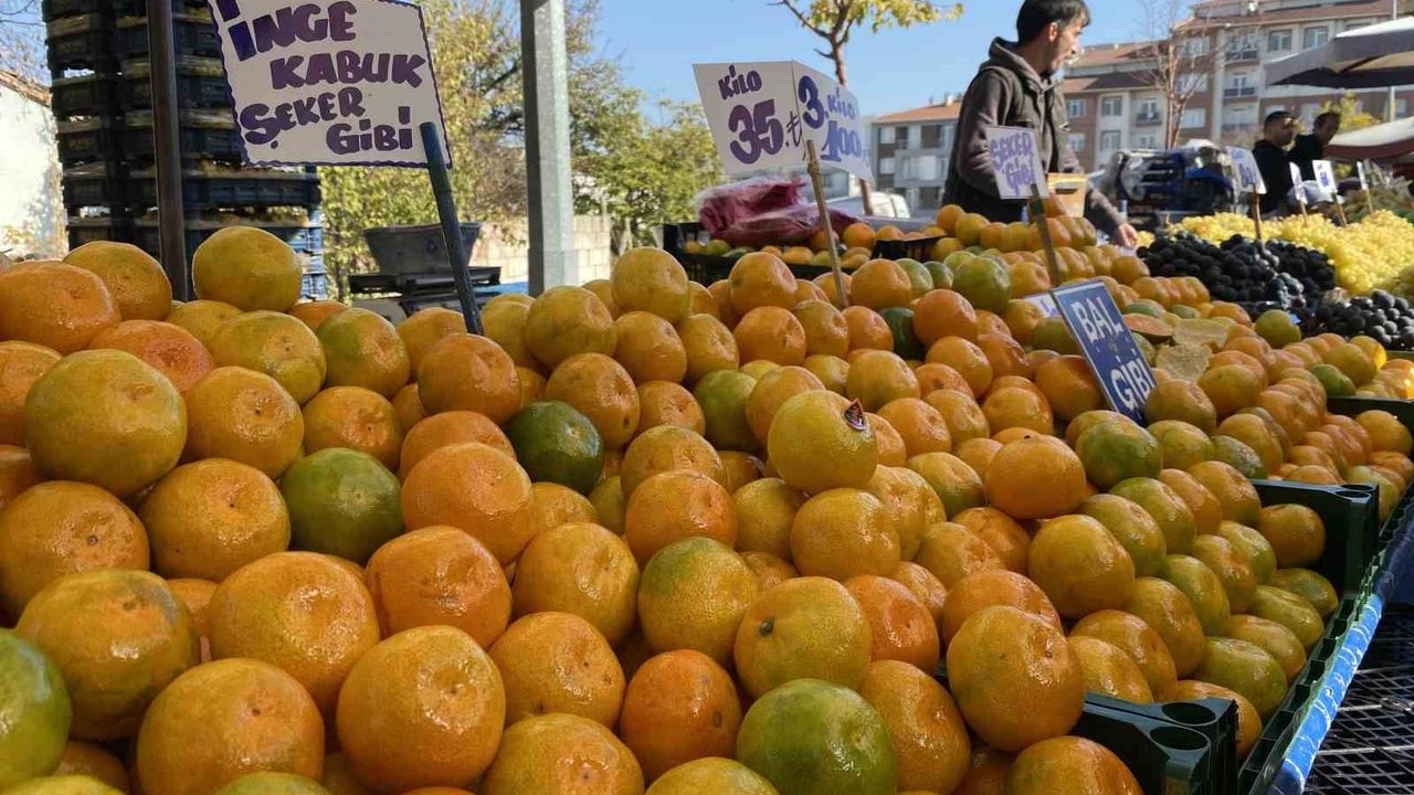 Eskişehir'de Mandalina Fiyatı Yüzde 30 Düştü, Talep Arttı