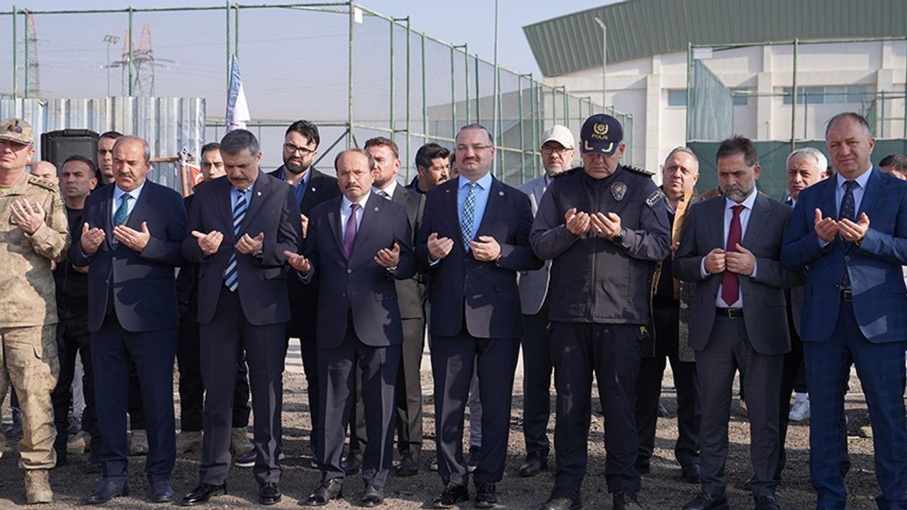 ETÜ Spor Bilimleri Fakültesi'nin Yeni Hizmet Binasının Temeli Atıldı