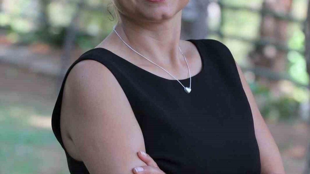 Ev Yapımı Konservede Botulizm Tehlikesi: Prof. Dr. Nazan Turhan'dan Hayati Uyarı