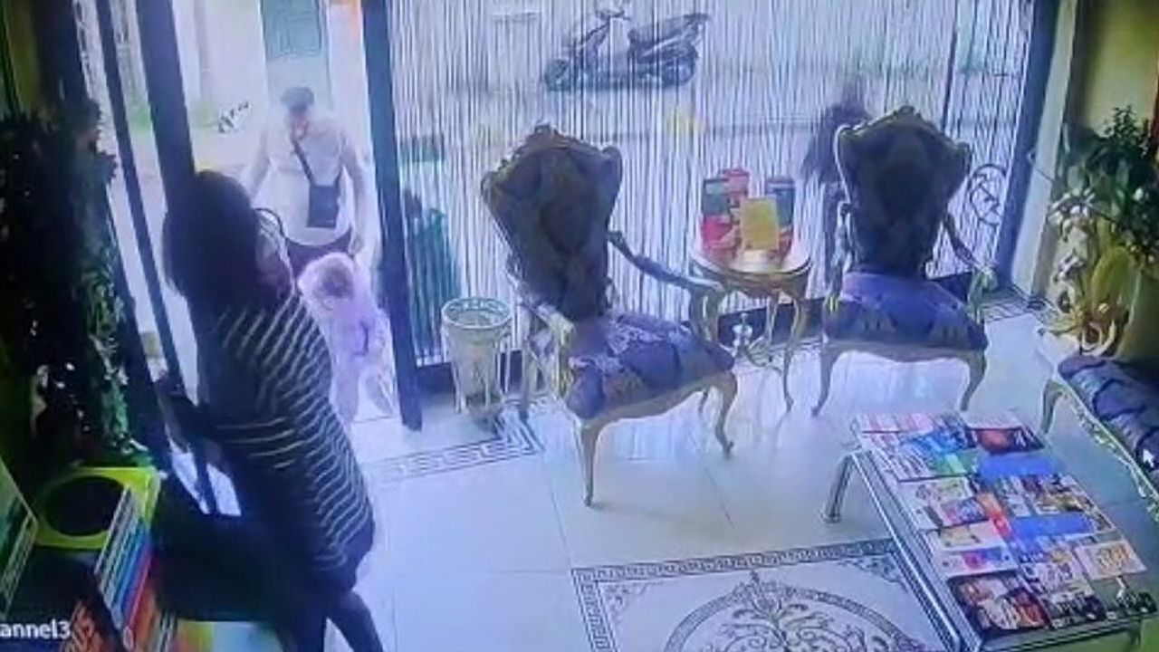 Fatih'te Gıda Zehirlenmesi: Böcek Ailesinin Otel Giriş Görüntüleri Ortaya Çıktı