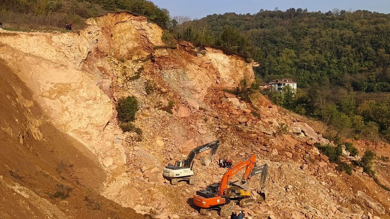 Fatsa'da Heyelan: 75 Yaşındaki İşçi 6 Gündür Enkaz Altında