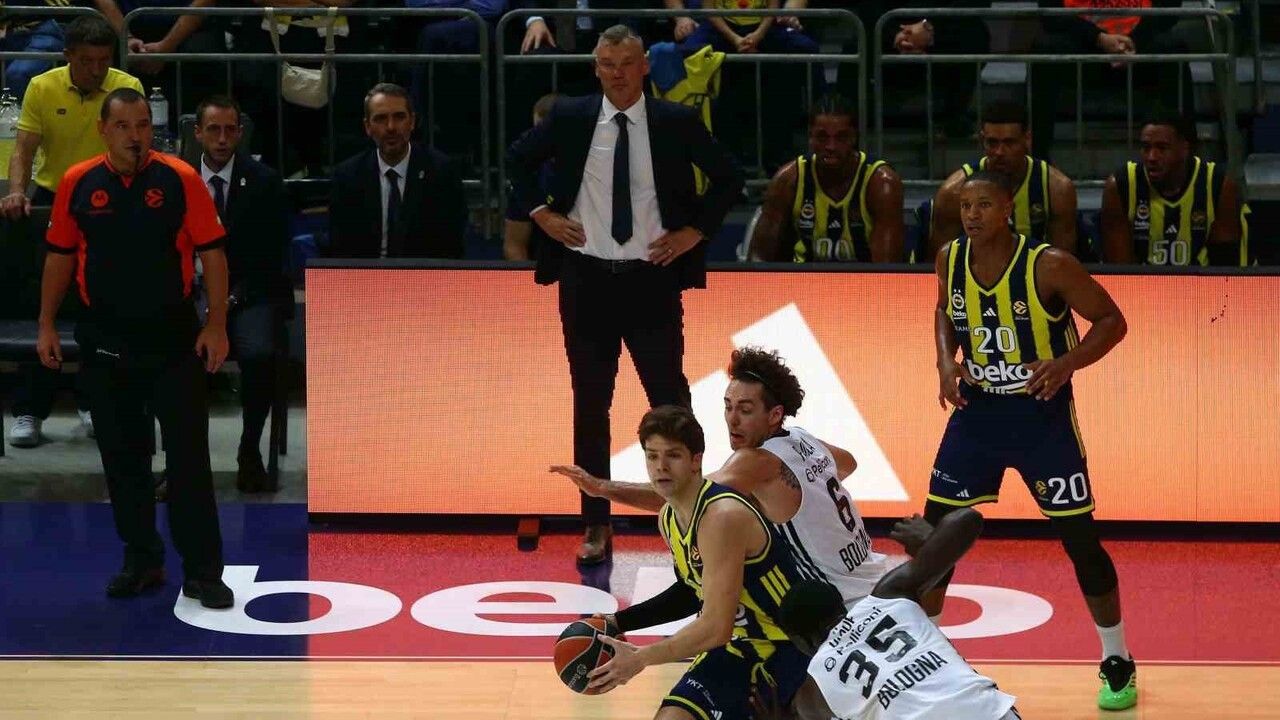 Fenerbahçe Beko 66-64 Virtus Bologna | EuroLeague 13. Hafta