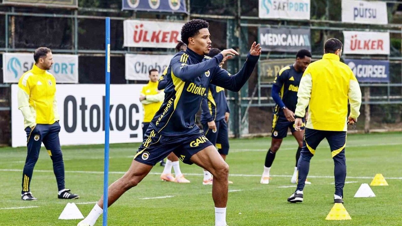 Fenerbahçe, Çaykur Rizespor Maçı Hazırlıklarını Tedesco Yönetiminde Sürdürdü