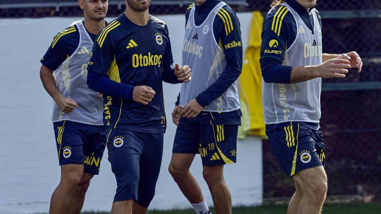 Fenerbahçe, Kayserispor Maçı Öncesi Hazırlıklarını Tamamladı