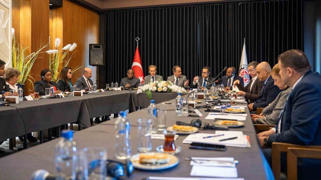 Gaziantep Diyaloğu: GTO Büyükelçiler ve Fahri Konsoloslarla İş Birliğini Güçlendiriyor