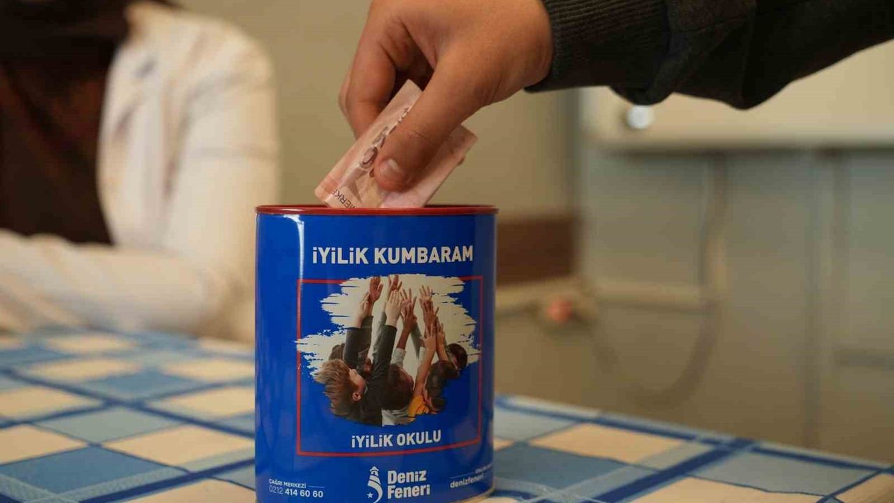 Gaziantep Lisesinden Gazze'ye Dayanışma: Öğrenciler Harçlıklarını Bağışladı