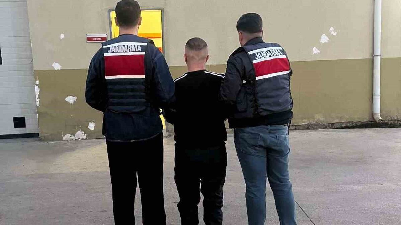 Gaziantep'te 10 Yıl ve Üzeri Hapisle Aranan 5 Kişi Jandarmaca Yakalandı