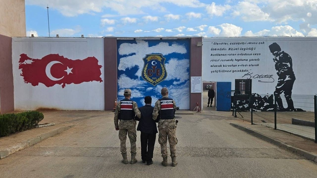 Gaziantep’te 17 Yıl Hapisle Aranan C.K., Jandarma Tarafından Yakalandı