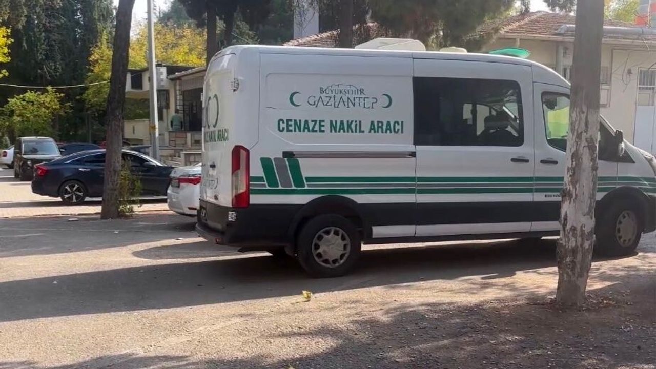 Gaziantep’te Traktör Kazasında Ölen Çiftçi Haydar Aksoy’un Cenazesi Ailesine Teslim Edildi