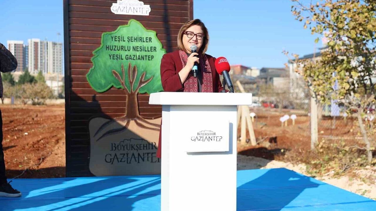 Gaziantep YEŞİLANTEP ile Emel-Sefer Anlaş Alanını Ağaçlandırdı