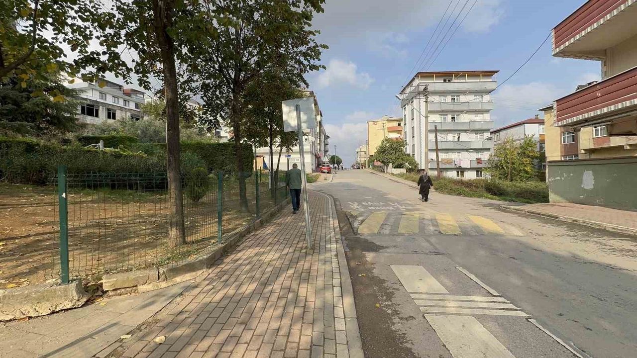 Gebze'de çöp kamyonu işçiyi ezdi: Cesim Açık hayatını kaybetti