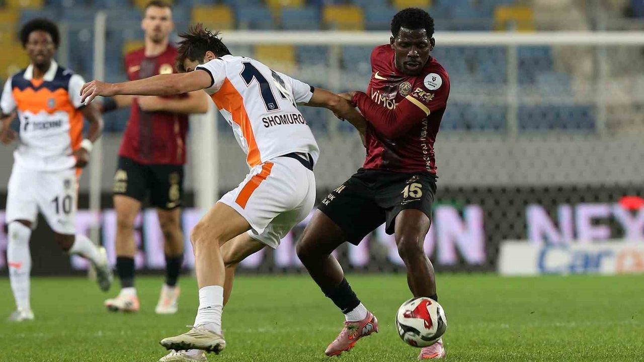 Gençlerbirliği 1-0 RAMS Başakşehir | Trendyol Süper Lig (İlk Yarı)