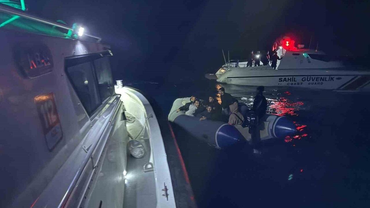 Göçmen Kaçakçılığında CHP'li Belediye Müdür Vekili ve 13 Şüpheli Yakalandı