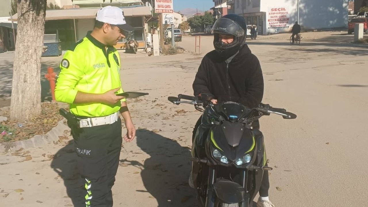 Gölbaşı'nda motosiklet denetimi sürüyor
