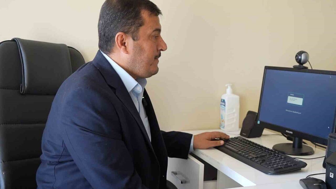 Görme Engelli Rehber Öğretmen İsmail Üstün, Özel Eğitimde 20 Yıl