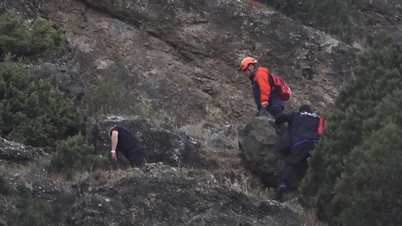 Gümüşhane'de hemşire kayalıklardan düştü — 280 metrelik zorlu kurtarma