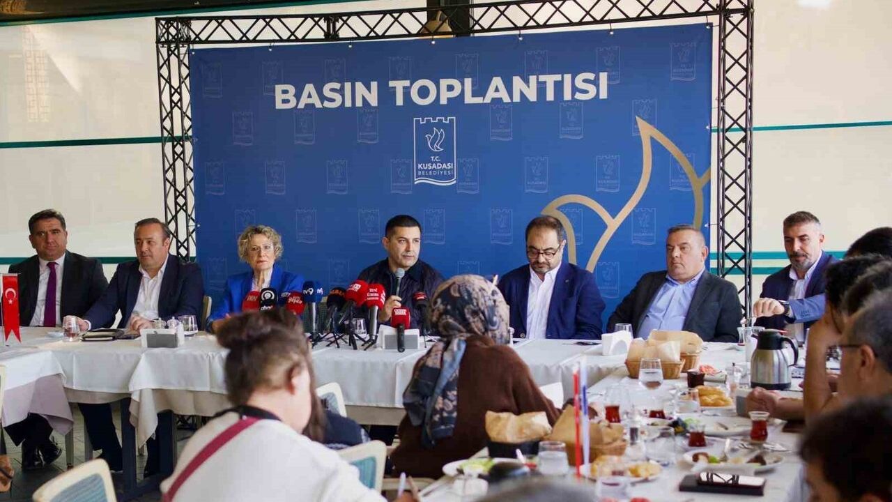 Günel: 'Teklifimizin arkasındayız' — Mezarlık ve İlaçlama Aydın Büyükşehir’e