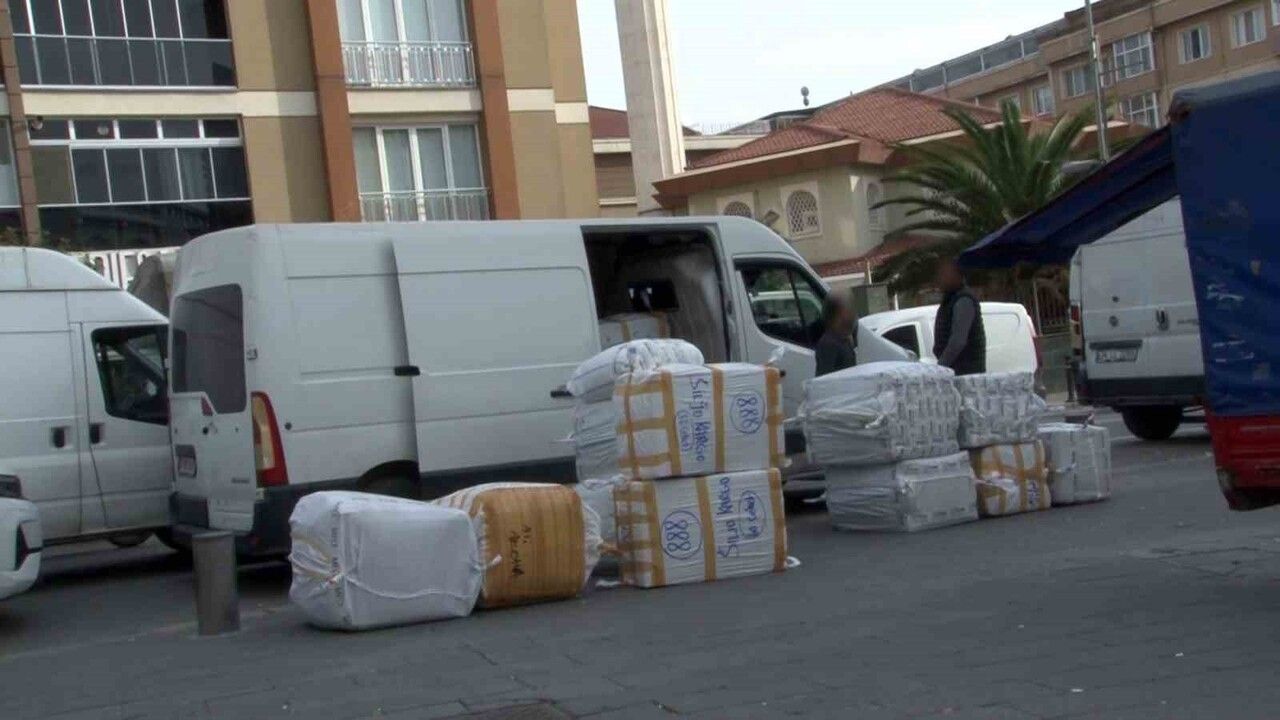 Güngören'de İddia: Kargoları Çalındığını Söyleyen Esnaf 2 Kargocuyu Yaraladı