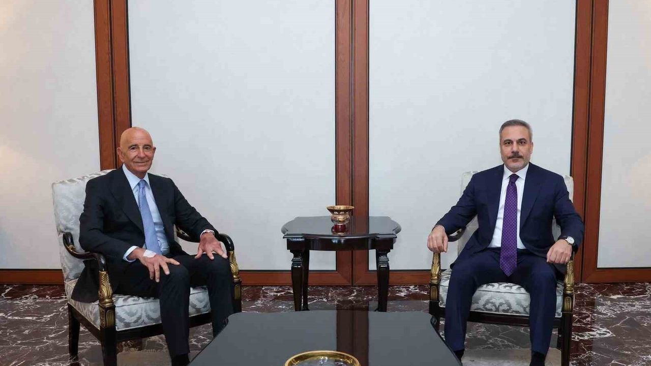 Hakan Fidan, ABD Büyükelçisi Tom Barrack ve Danışman Sebastian Gorka’yı Kabul Etti