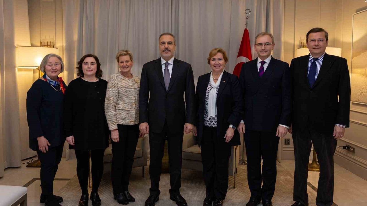 Hakan Fidan Finlandiya’da: Helsinki'de Resmi Ziyaret ve Tatar Temasları