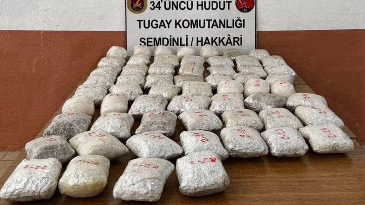 Hakkari Şemdinli'de 32 kilo 276 gram uyuşturucu ele geçirildi