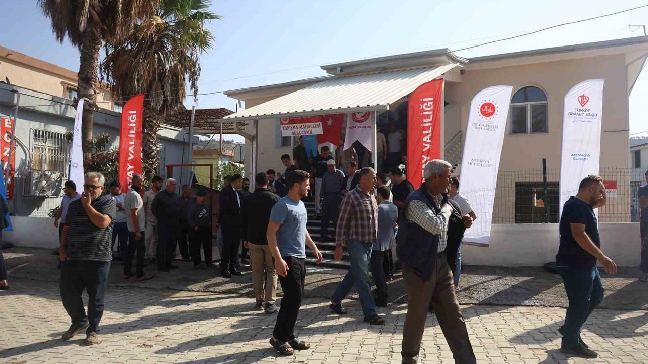Hatay'da 107’nci Cami Aksa Camii İbadete Açıldı