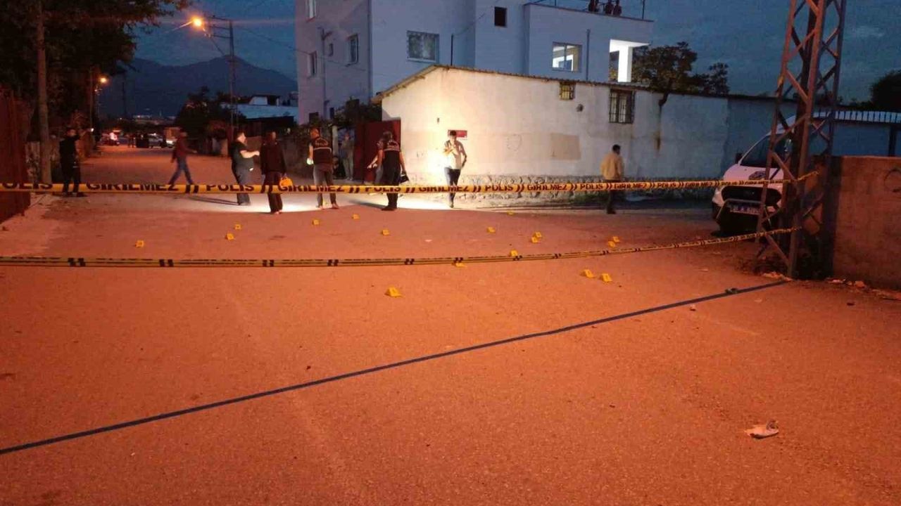 Hatay’da Sokak Ortasında Silahlı Çatışma: 7 Kişi Tutuklandı