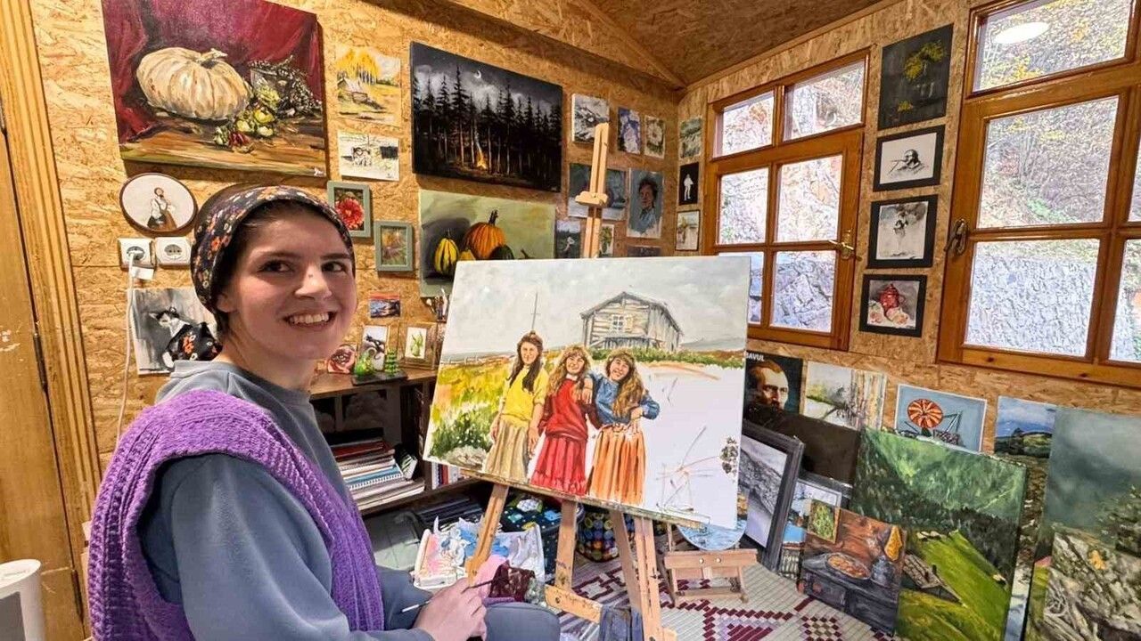 Havva Akyüz Uzungöl'ün Yayla Kültürünü Tuvale Taşıyor