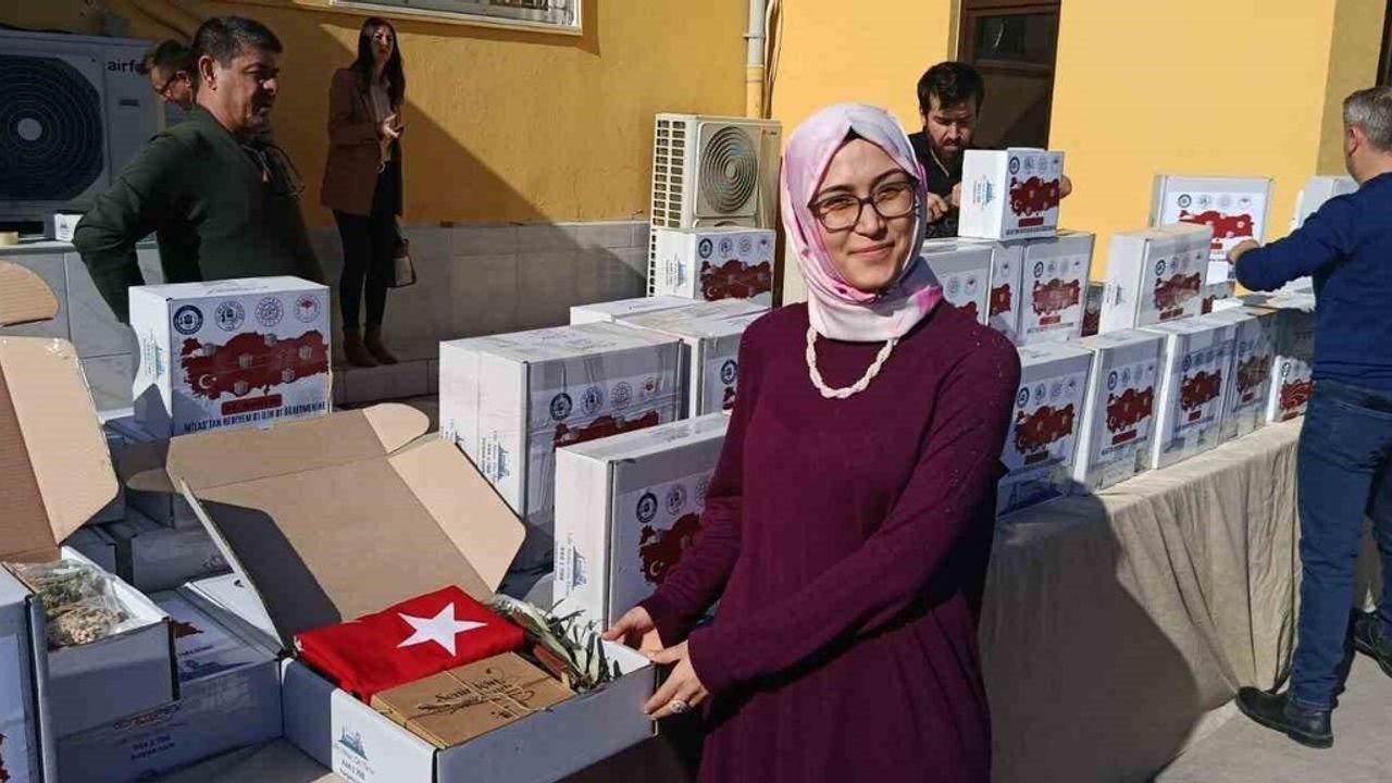 'Hediyem 81 İlin 81 Öğretmenine' Milas'tan 81 İle Yola Çıktı