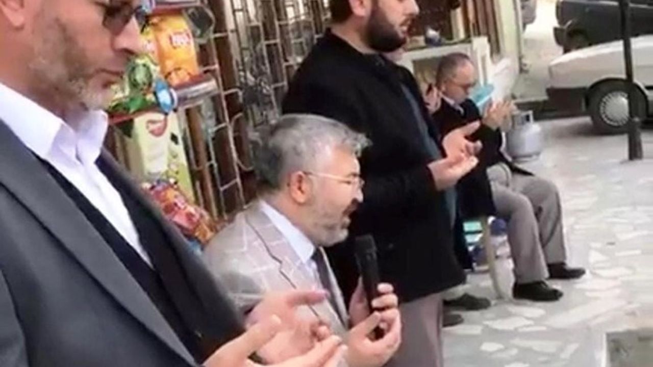 Hisarcık’ta 24 Kişilik Umre Kafilesi Dualarla Uğurlandı