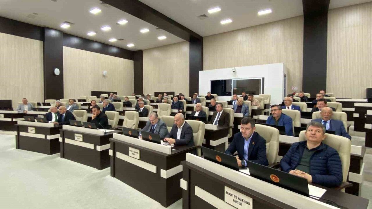 İGM Üyesi Ahmet Aktürk, Hollanda'da Topraksız Tarım ve Tohum Çalışmalarını İnceleyecek