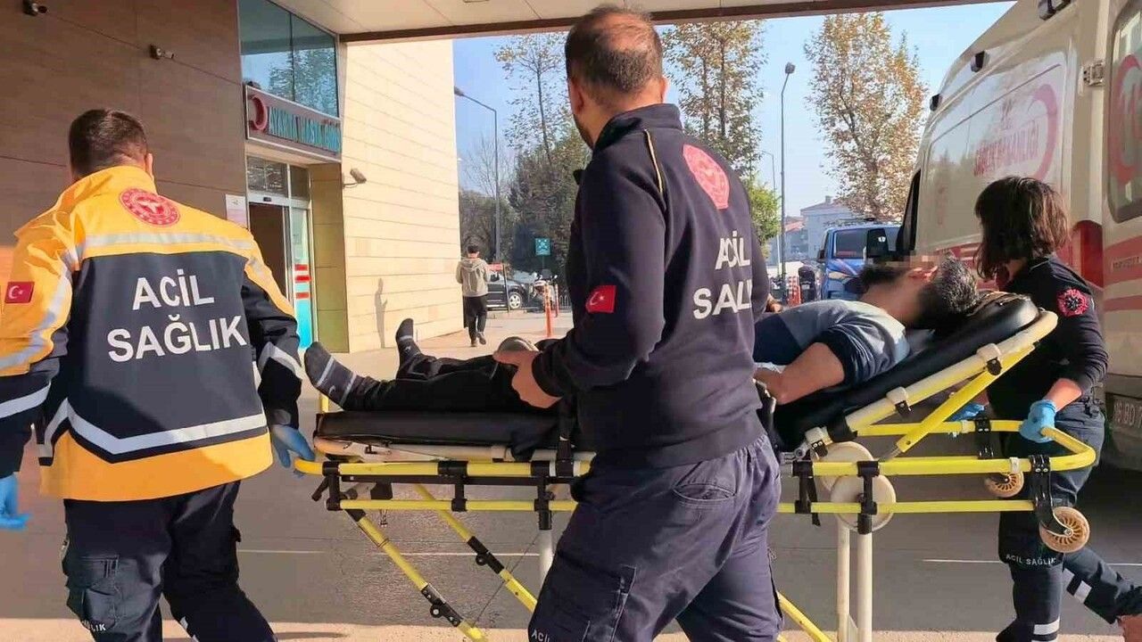 İnegöl'de Tavuk Şüphesi: 3 Kişilik Aile Hastanelik