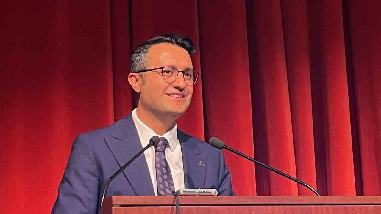 İnönü Üniversitesi'nde 6. Geleneksel 'Mavi Halka' Etkinliği: Diyabette Farkındalık