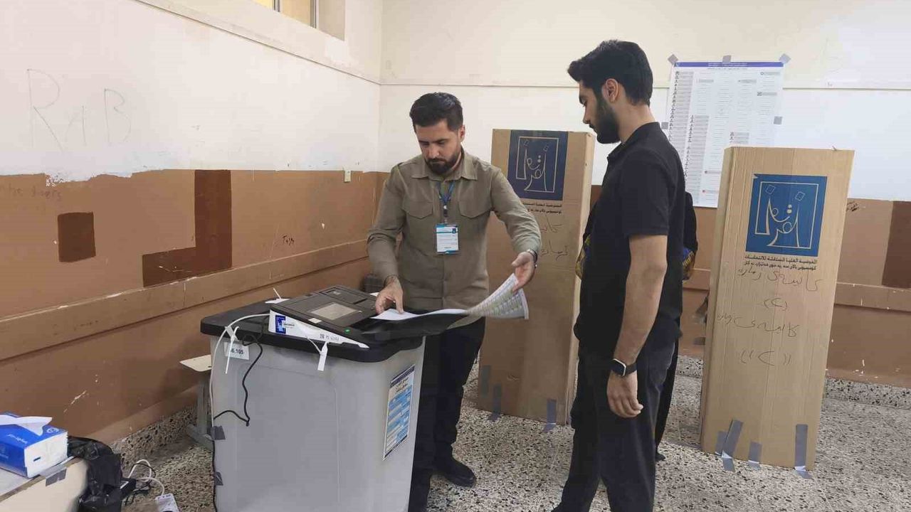 Irak'ta Seçim Günü: 21 Milyon Seçmen 329 Sandalyeli Parlamento İçin Oy Kullanıyor