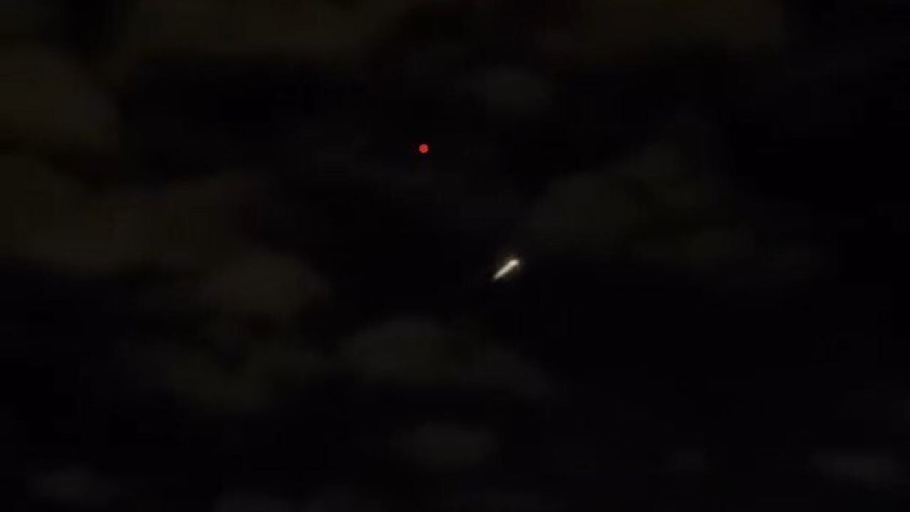 İstanbul'da göktaşı iddiası: Küçükçekmece semalarında gizemli ışık