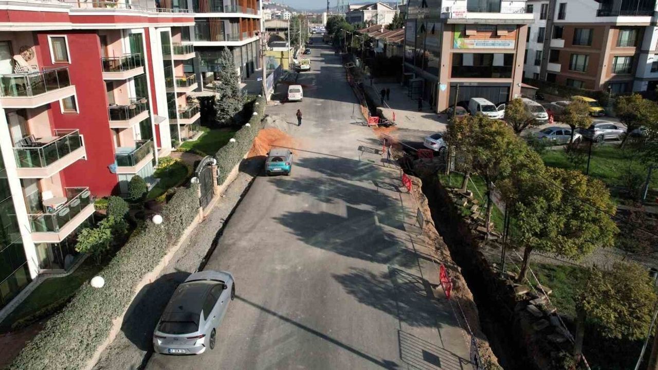 İzmit Şehit Ergün Köncü Caddesi'nde Altyapı Tamamlandı, Asfalt Serildi