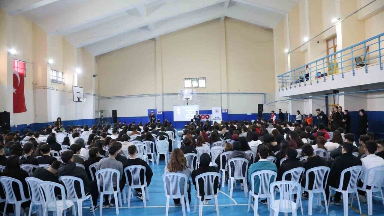 Kağıthane'de Afet Farkındalık ve İlk Yardım Eğitimleri