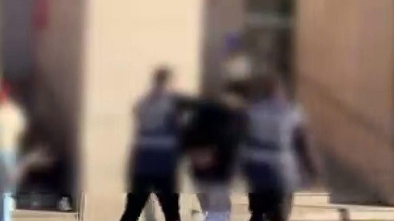 Kağıthane'de Gürültü Kavgası: 1 Ölü, 2 Yaralı — 19 Yaşındaki Şüpheli Tutuklandı