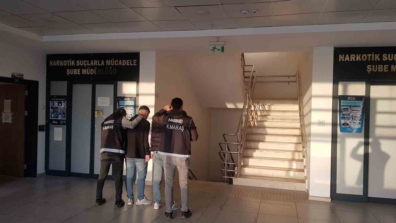 Kahramanmaraş'ta Kaçak Sigara ve Uyuşturucu Operasyonu: 5 Şüpheli Yakalandı