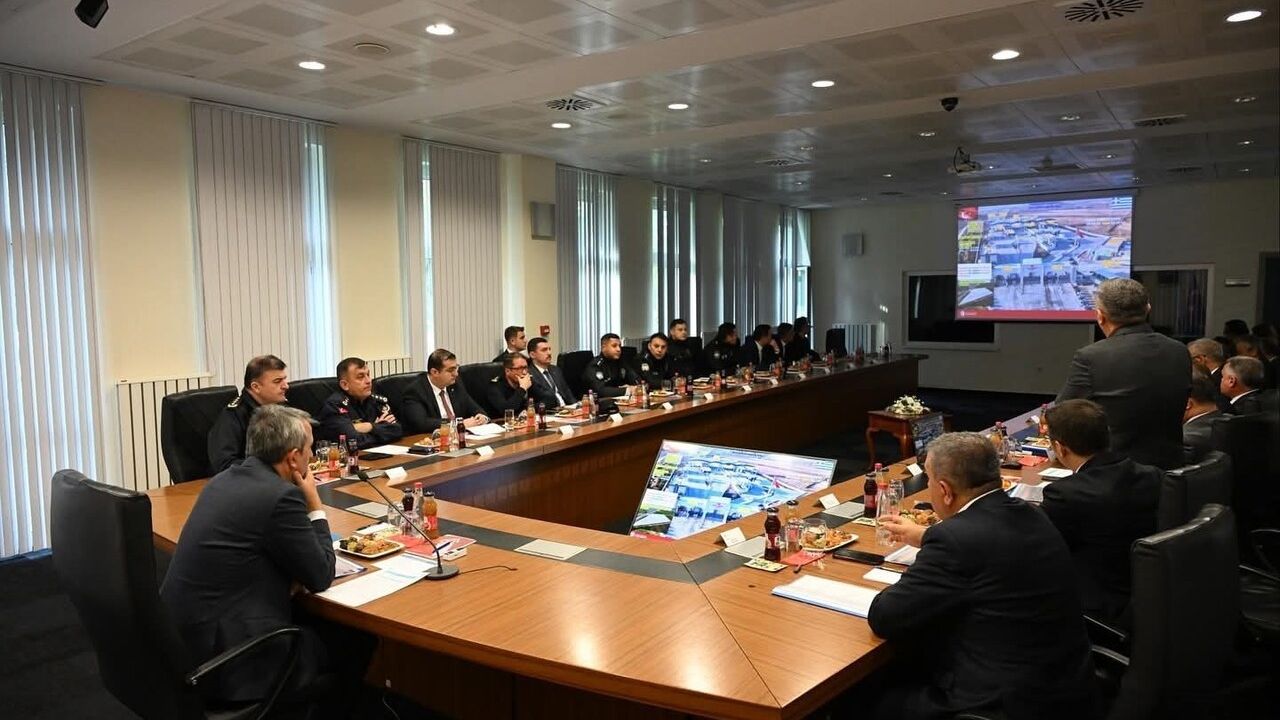 Kapıkule'de Sınır Kapıları Koordinasyon Toplantısı: Geçiş Süreleri ve Güvenlik Ele Alındı