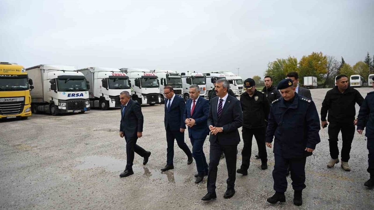 Kapıkule'de Tarihi Rekor: Saatte 96 Tır İşlem Gördü