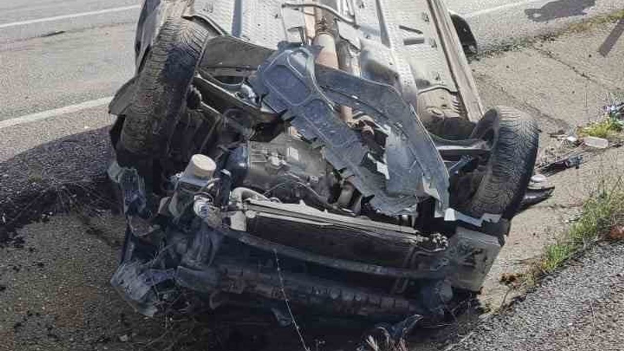 Karabük’te Takla Atan Otomobilde 2 Kişi Yaralandı