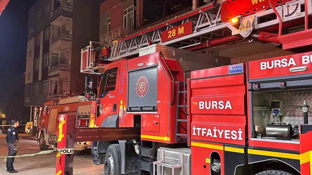 Karacabey'de Pelet Soba Patlaması Kafede Yangın Çıkardı