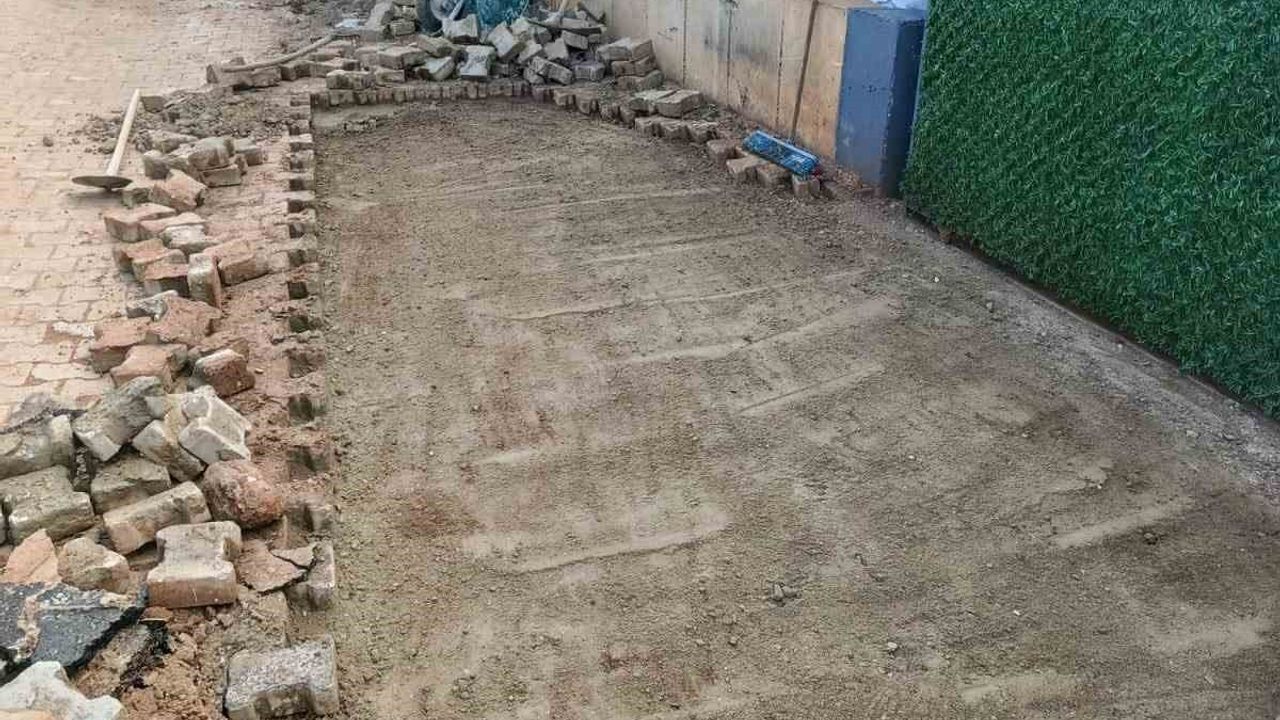 Karacasu Belediyesi'nden Ataköy ve Alemler'de Onarım Çalışmaları